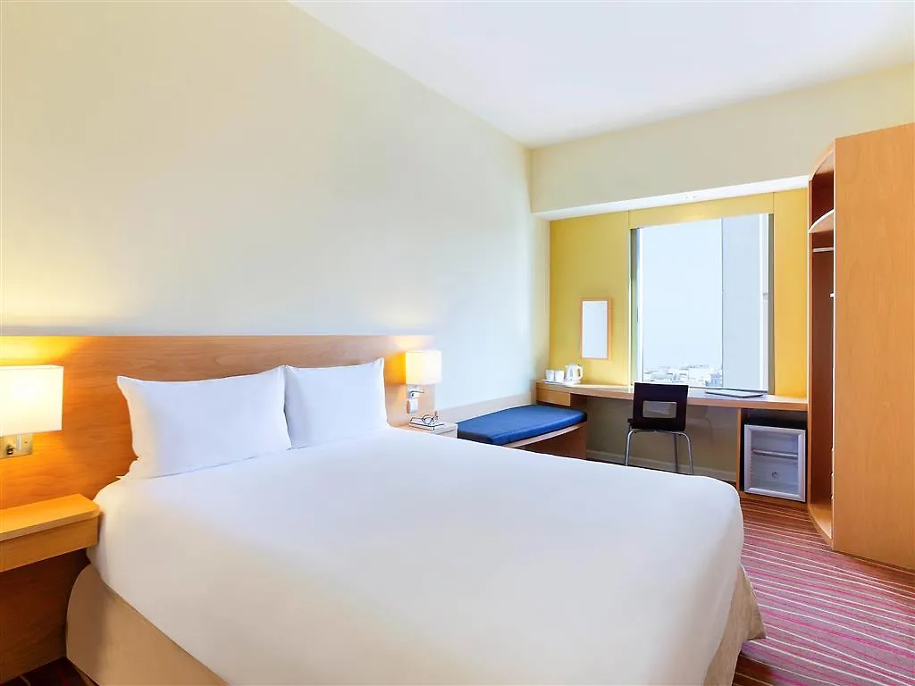 Hotel Ibis Al Rigga Dubaj