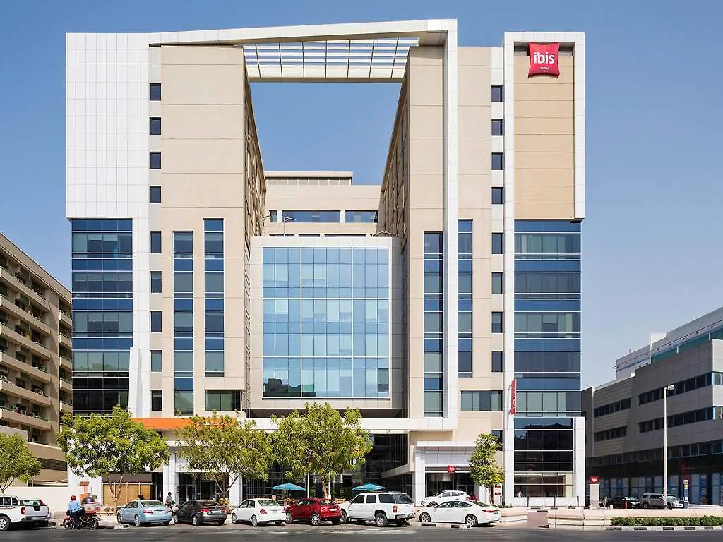 Hotel Ibis Al Rigga Dubaj 3*,